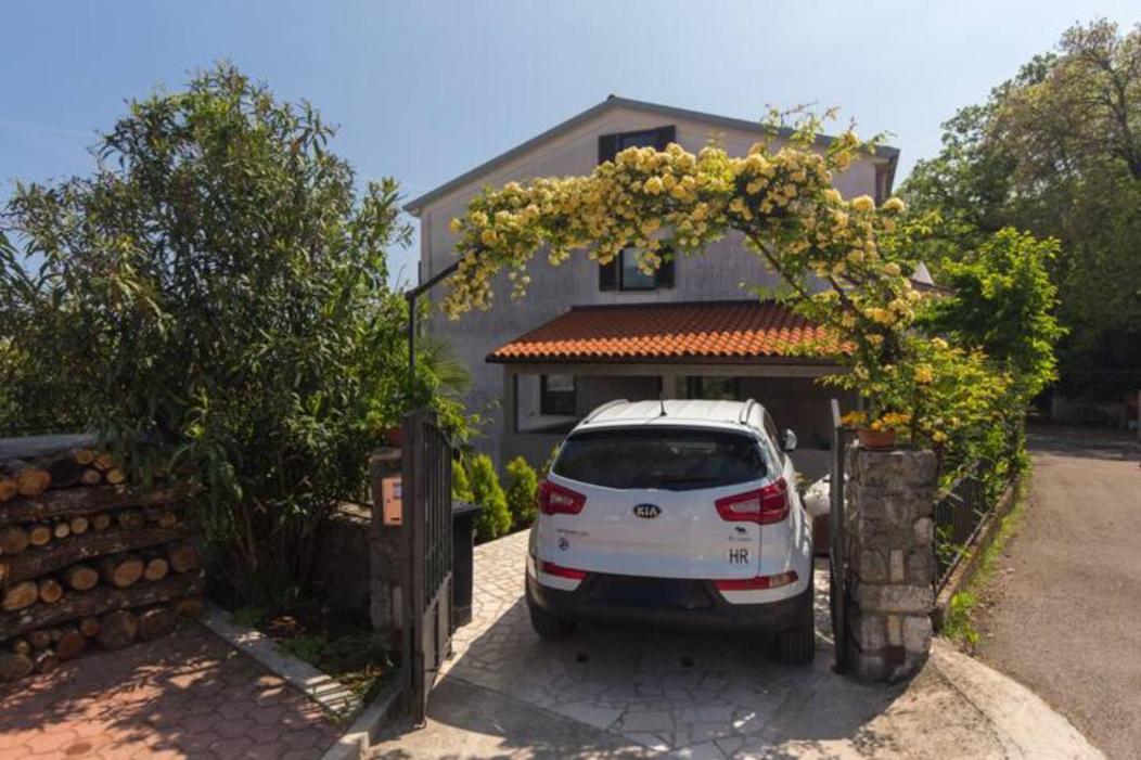 Secret Garden House Apartment Lovran Exterior photo